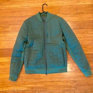 Lululemon Men’s Rival Side Insulated Bomber Athletic Jacket